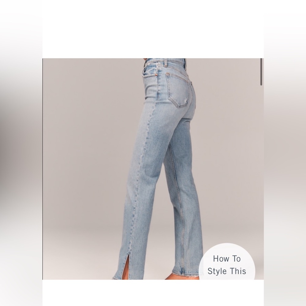 Abercrombie 90’s Straight Ultra High-Rise Jeans with Side Slit
âž˝ a&f - Picture 6 of 6
